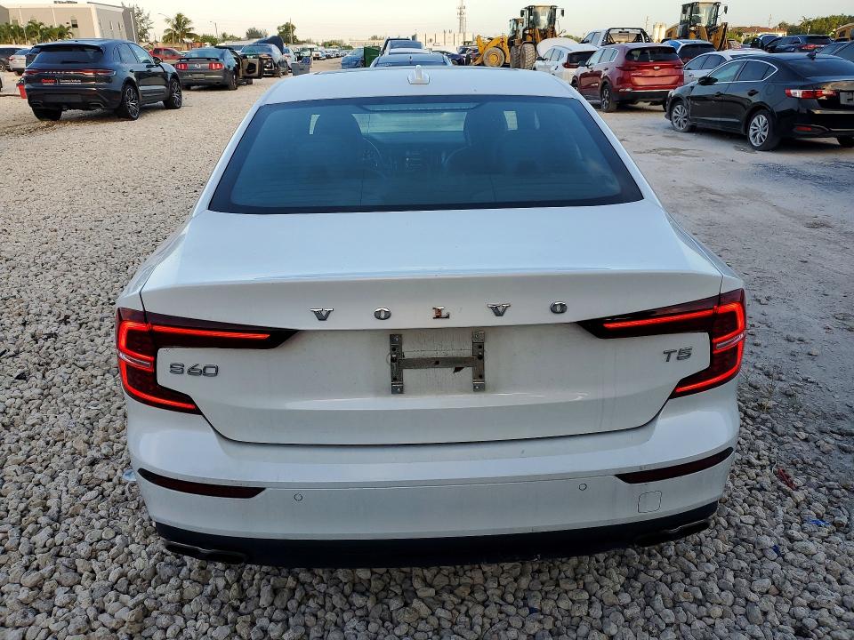 2020 Volvo S60 VIN 7JR102FK1LG065204 COPART salvage auction — SIDE, FL - CERT OF TITLE SLVG REBUILDABLE, sold $275 on 2026-07-28 (photo 6)