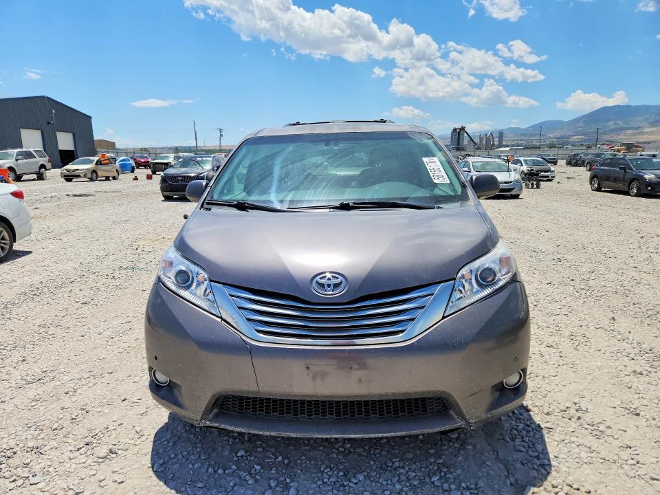 2011 Toyota Sienna VIN 5TDDK3DC2BS010367 COPART salvage auction — FRONT END, Ut - Certificate Of Title, sold $2,050 on 2026-07-21 (photo 5)