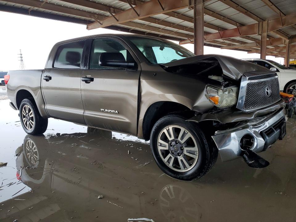 2011 Toyota Tundra VIN 5TFEM5F12BX028027 COPART salvage auction — FRONT END, TX - SALVAGE VEHICLE TITLE, sold $3,800 on 2026-07-24 (photo 4)
