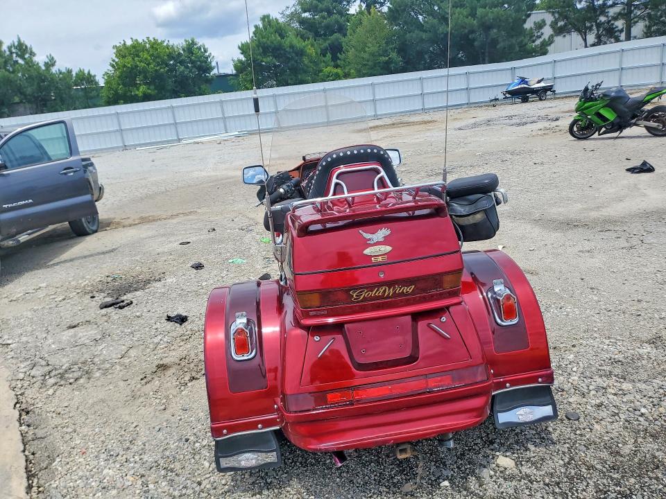 1995 Honda Gl VIN 1HFSC2235SA701851 COPART salvage auction — SIDE, Ga - Cert Of Title-Salvage, sold $3,750 on 2026-07-09 (photo 4)