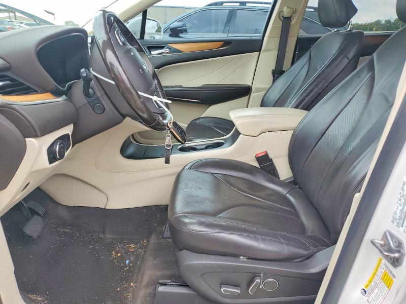 2015 Lincoln Mkz VIN 5LMCJ1A96FUJ03804 COPART salvage auction — UNDERCARRIAGE, Tx - Salvage Vehicle Title, sold $1,150 on 2026-07-02 (photo 7)