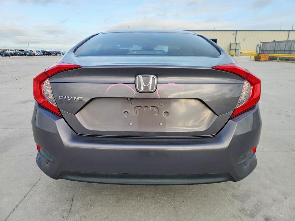 2018 Honda Civic VIN 19XFC2F67JE039704 COPART salvage auction — HAIL, Tx - Certificate Of Title, sold $9,000 on 2026-08-25 (photo 6)