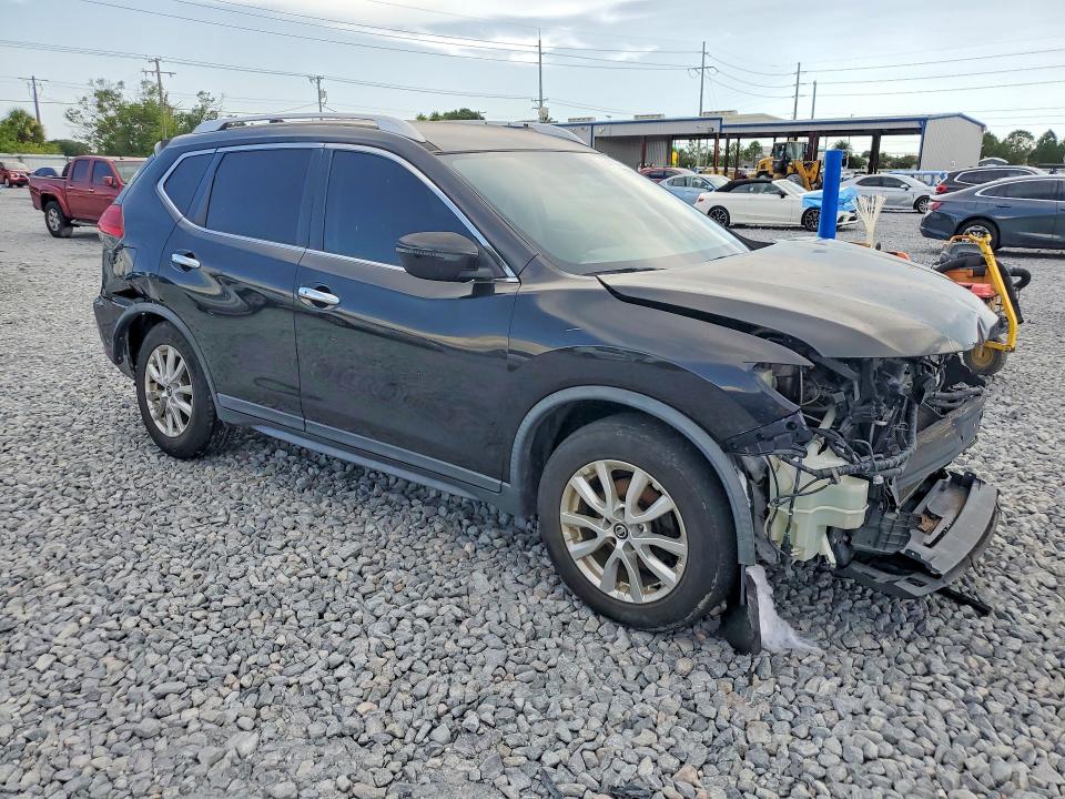 2017 Nissan Rogue VIN KNMAT2MT9HP516193 COPART salvage auction — FRONT END, Fl - Cert Of Title Slvg Rebuildable, sold $1,350 on 2026-07-31 (photo 4)