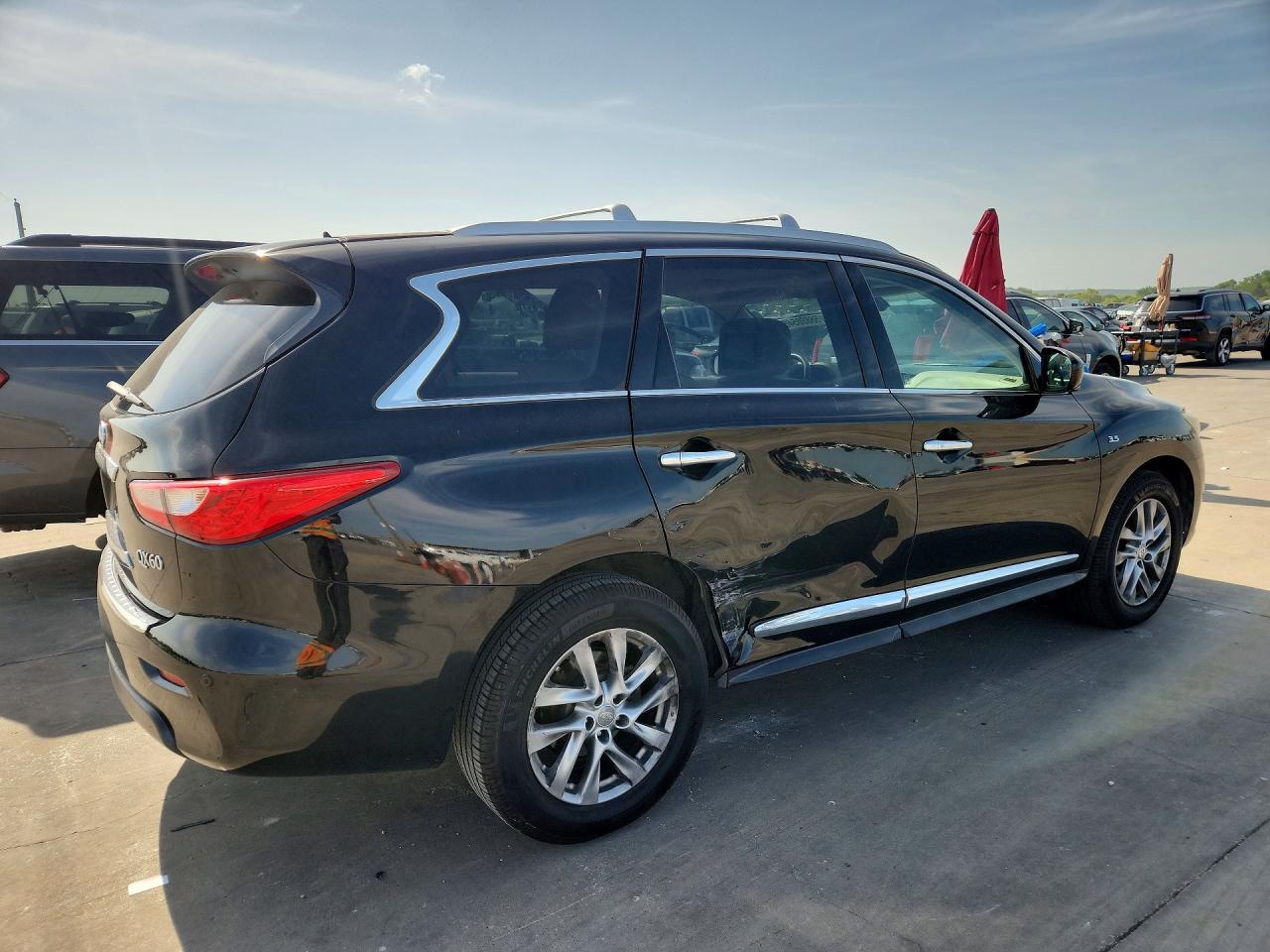 2015 Infiniti QX60 VIN 5N1AL0MNXFC511414 COPART salvage auction — Side, TX - SALVAGE VEHICLE TITLE, sold $750 on 2026-07-09 (photo 3)