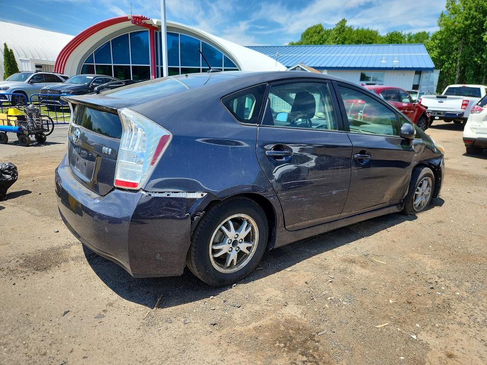 2011 Toyota Prius VIN JTDKN3DU1B0266302 COPART salvage auction — FRONT END, Ct - Cert Of Title-Salvage, sold $475 on 2026-07-09 (photo 3)