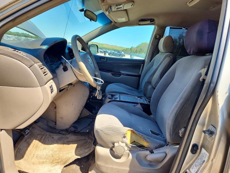 2004 Toyota Sienna VIN 5TDZA23C24S218207 COPART salvage auction — FRONT END, Ny - Certificate Of Title, sold $825 on 2026-07-13 (photo 7)