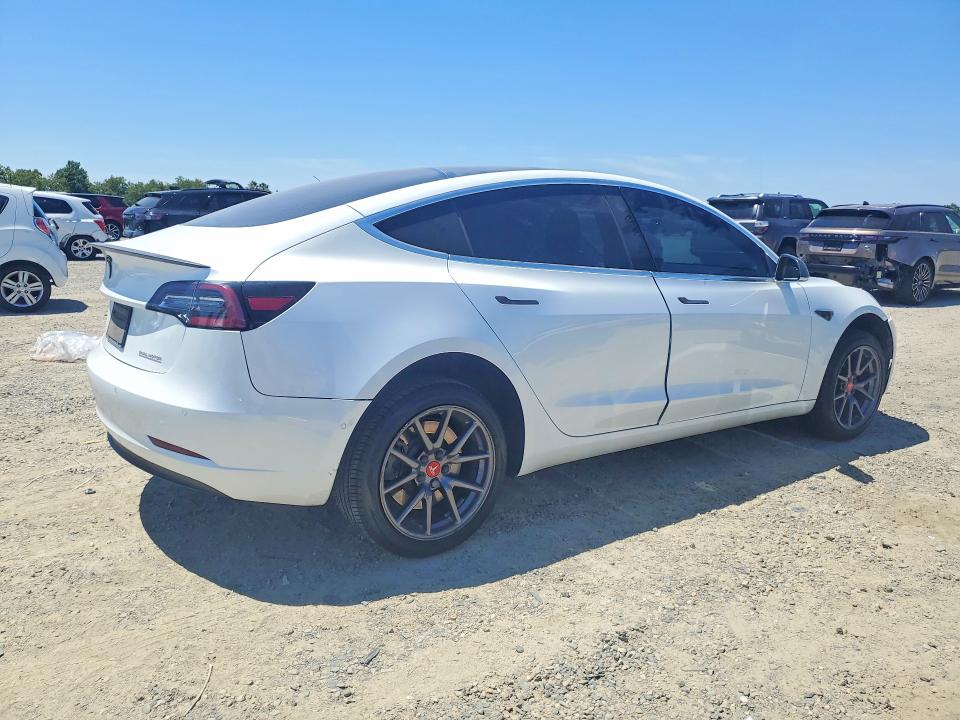 2020 Tesla VIN 5YJ3E1EC0LF602006 COPART salvage auction — FRONT END, Salvage Title, sold $15 on 2026-07-28 (photo 3)