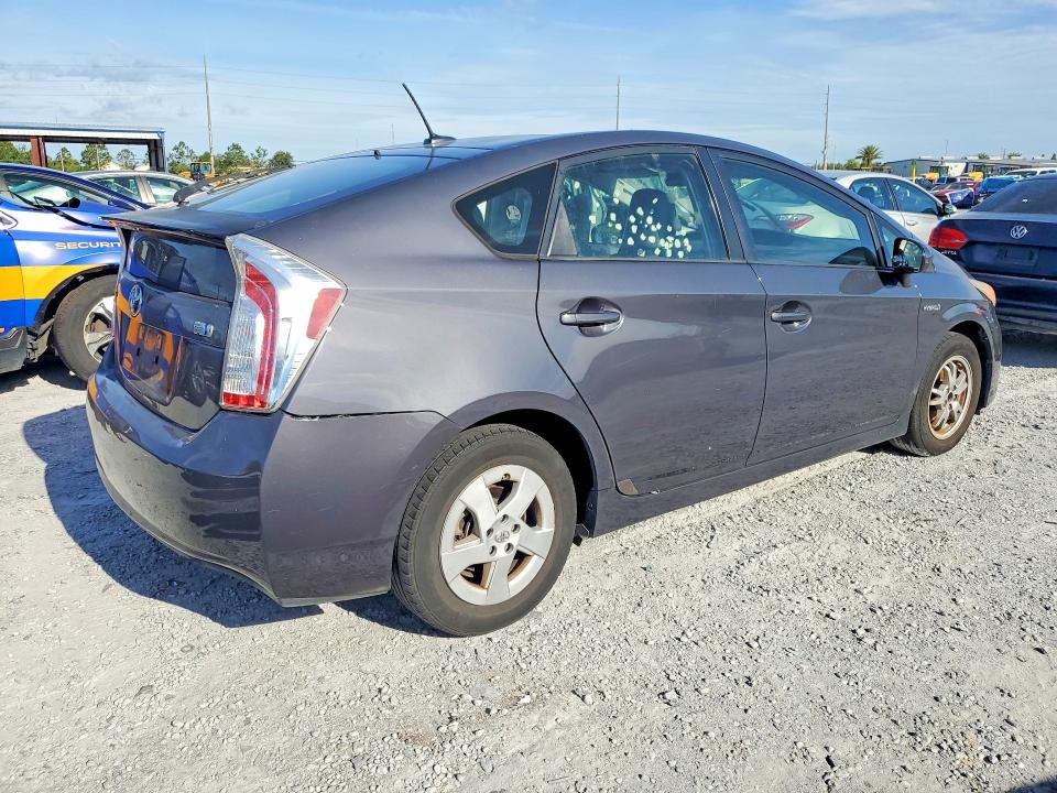 2011 Toyota Prius VIN JTDKN3DU6B0323240 COPART salvage auction — MINOR DENT/SCRATCHES, Fl - Certificate Of Title, sold $1,850 on 2026-07-06 (photo 3)