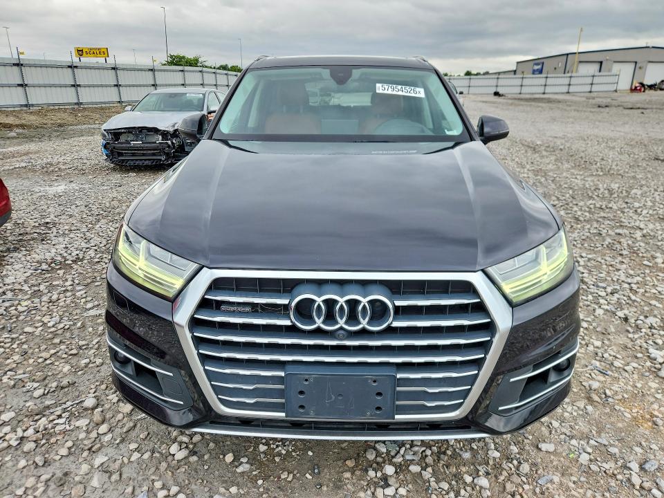 2017 Audi VIN WA1VABF7XHD050762 COPART salvage auction — MINOR DENT/SCRATCHES, Mo - Certificate Of Title, sold $6,300 on 2026-07-08 (photo 5)