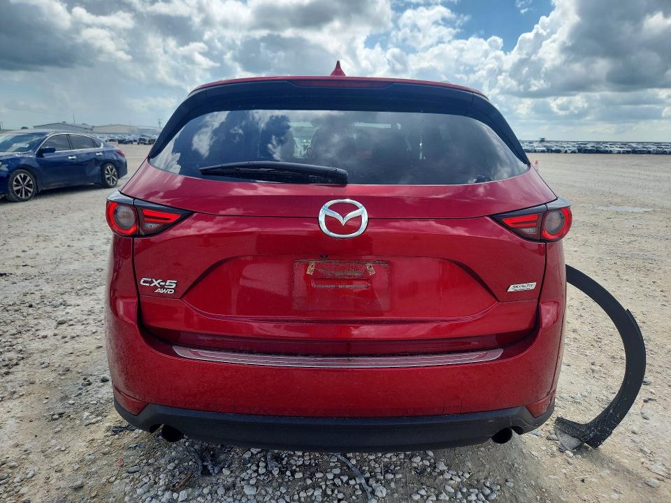 2019 Mazda Cx-5 VIN JM3KFBDYXK0592150 COPART salvage auction — SIDE, Tx - Salvage Vehicle Title, sold $7,800 on 2026-07-02 (photo 6)