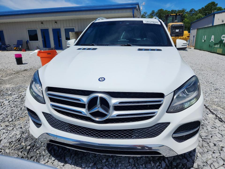 2016 Mercedes-benz VIN 4JGDA5JB9GA739816 COPART salvage auction — NORMAL WEAR, IN - CERTIFICATE OF TITLE, sold $3,750 on 2026-07-30 (photo 5)