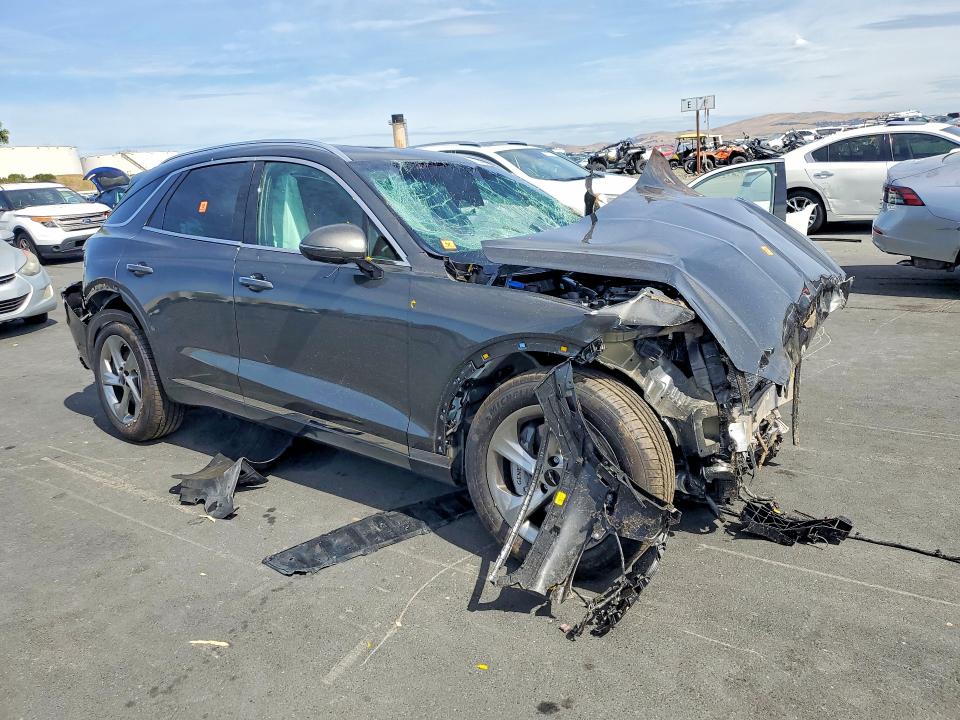 2026 Genesis VIN KMUMBDTB3TU276716 COPART salvage auction — FRONT END, Ca - Salvage Certificate, sold $3,300 on 2026-08-03 (photo 4)
