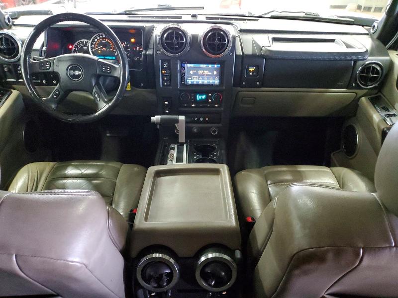 2006 Hummer H2 VIN 5GRGN23U06H119962 COPART salvage auction — MINOR DENT/SCRATCHES, NY - CERTIFICATE OF TITLE, sold $5,000 on 2026-07-31 (photo 8)