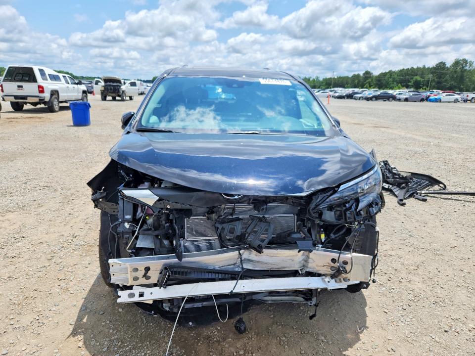2026 Toyota VIN 5TDYRKEC0TS307953 COPART salvage auction — FRONT END, Ny - Dealer Only Clean Title, sold $31,500 on 2026-07-06 (photo 5)