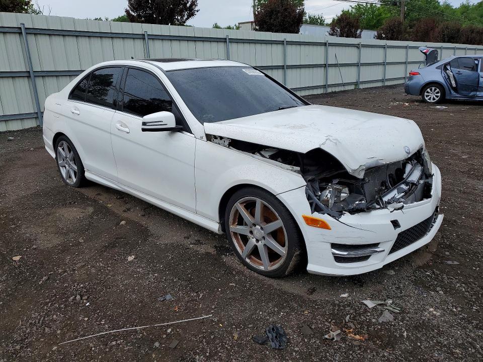 2014 Mercedes-benz C class VIN WDDGF8AB3EA922247 COPART salvage auction — FRONT END, Ct - Certificate Of Title, sold $1,250 on 2026-07-31 (photo 4)