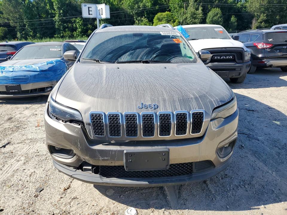 2019 Jeep Cherokee VIN 1C4PJMLB2KD105442 COPART salvage auction — MECHANICAL, Va - Certificate Of Title (P), sold $3,900 on 2026-07-09 (photo 5)