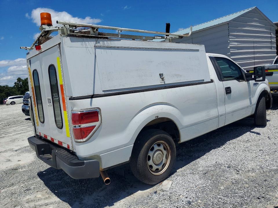 2010 Ford VIN 1FTMF1CW4AKC08667 COPART salvage auction — MINOR DENT/SCRATCHES, Ga - Certificate Of Title, sold $2,050 on 2026-07-09 (photo 3)