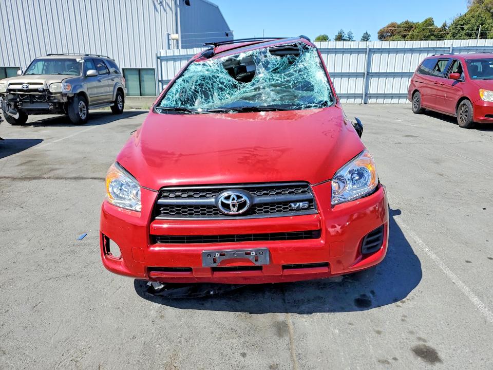 2012 Toyota Rav4 VIN JTMBK4DV3C5106367 COPART salvage auction — ROOF, CA - NON-REPAIRABLE VEHICLE CERT, sold $1,300 on 2026-07-17 (photo 5)