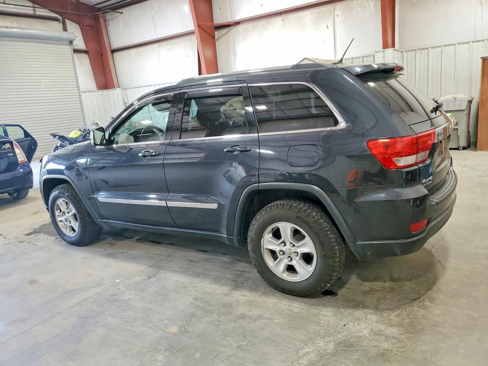 2012 Jeep Grand cherokee VIN 1C4RJFAGXCC350936 COPART salvage auction — NORMAL WEAR, Ny - Certificate Of Title, sold $475 on 2026-07-09 (photo 2)