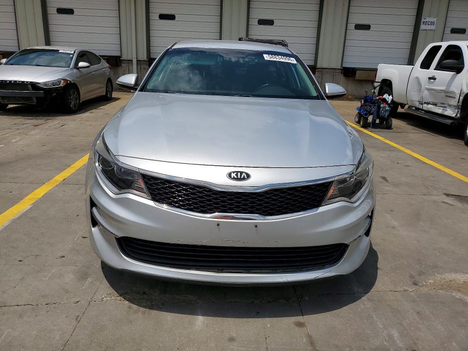 2017 Kia VIN 5XXGT4L38HG173021 COPART salvage auction — VANDALISM, Az - Cert Of Title - Salvage, sold $1,900 on 2026-07-02 (photo 5)