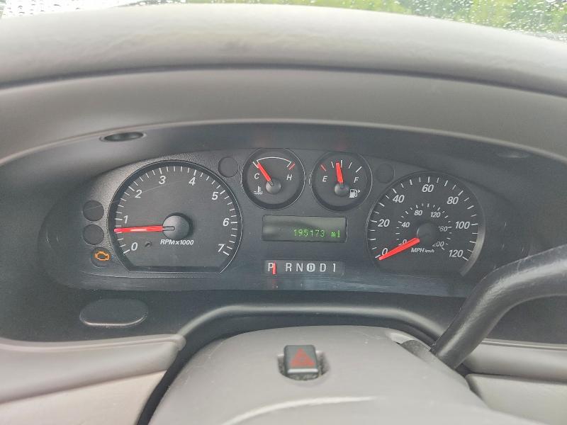 2007 Ford Taurus VIN 1FAFP53U87A164625 COPART salvage auction — SIDE, Ky - Bill Of Sale/Part Only/No Titl, sold $275 on 2026-07-02 (photo 9)