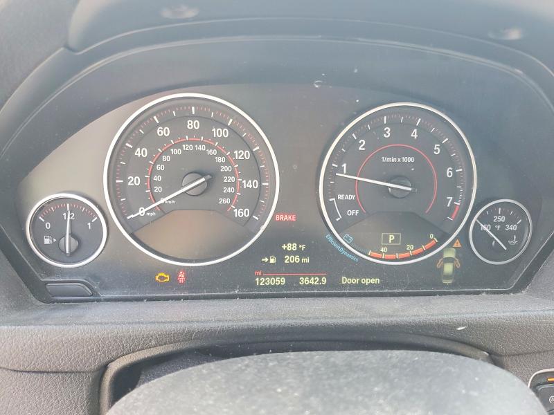 2015 BMW 3er VIN WBA3A5G57FNS90125 COPART salvage auction — FRONT END, AL - CERT OF TITLE-SALVAGE TITLE, sold $875 on 2026-08-03 (photo 9)