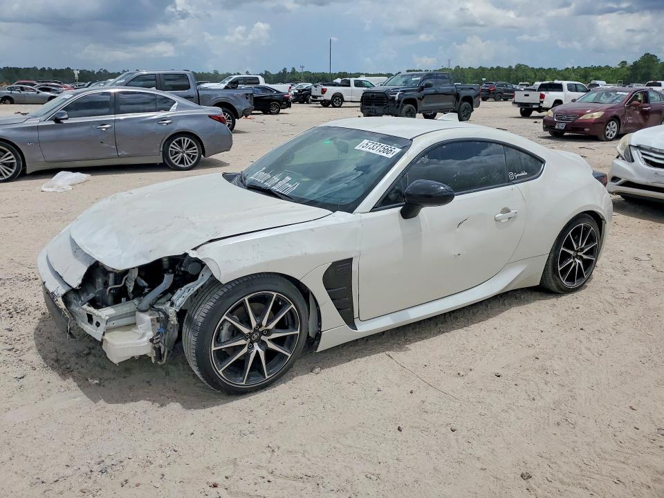 2023 Toyota Gr 86 VIN JF1ZNBB1XP9758286 COPART salvage auction — FRONT END, Fl - Certificate Of Destruction, sold $7,500 on 2026-07-02 (photo 1)
