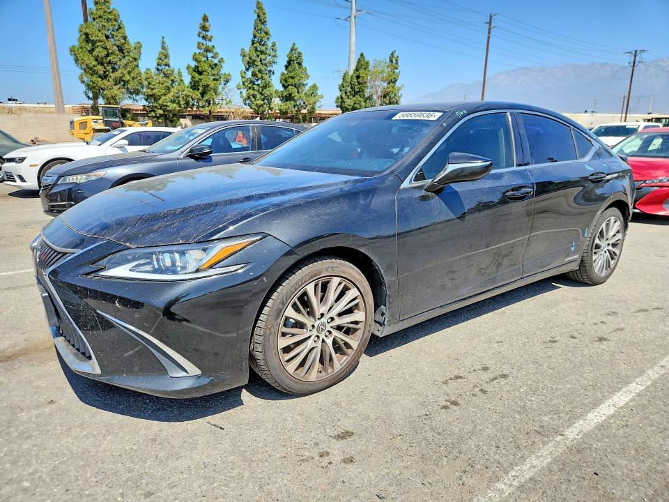 2019 Lexus VIN JTHB21B18K2004401 COPART salvage auction — REAR END, Salvage Title, sold $2,500 on 2026-07-21 (photo 1)