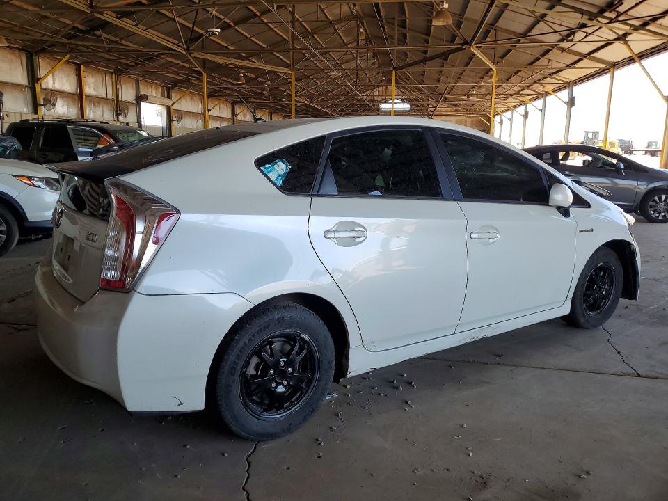 2015 Toyota Prius VIN JTDKN3DU5F0417471 COPART salvage auction — FRONT END, Az - Cert Of Title-Restored Salvage, sold $1,100 on 2026-07-13 (photo 3)