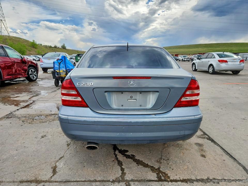 2006 Mercedes-benz C-klasse VIN WDBRF52H56F736796 COPART salvage auction — FRONT END, Co - Public - Salvage Title, sold $275 on 2026-08-03 (photo 6)