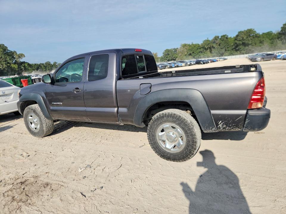 2013 Toyota Tacoma VIN 5TFUX4ENXDX018723 COPART salvage auction — MINOR DENT/SCRATCHES, Fl - Certificate Of Title, sold $6,500 on 2026-07-21 (photo 2)