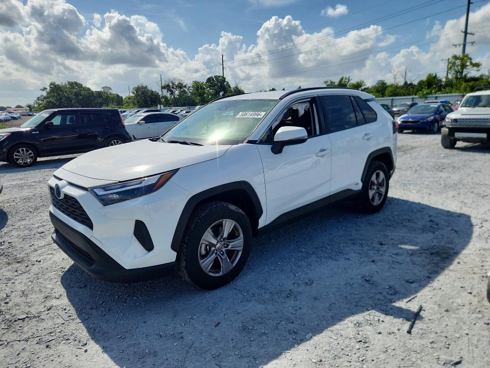 2024 Toyota Rav 4 VIN JTMRWRFV6RD261605 COPART salvage auction — SIDE, Fl - Cert Of Title Slvg Rebuildable, sold $15,600 on 2026-07-10 (photo 1)