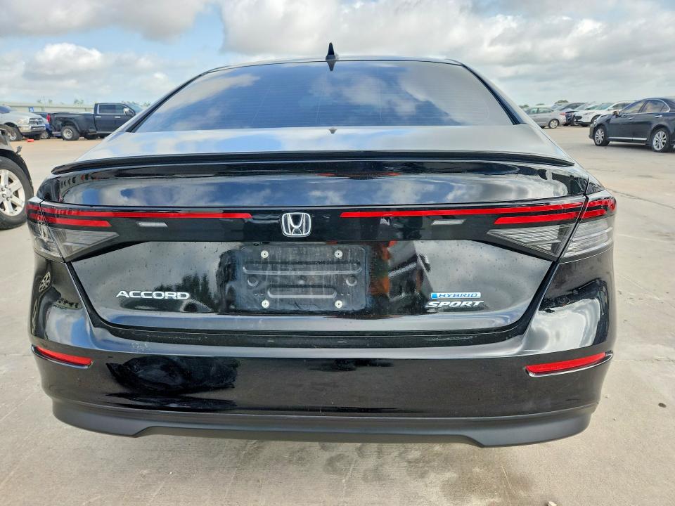 2023 Honda Accord VIN 1HGCY2F58PA016523 COPART salvage auction — SIDE, Tx - Salvage Vehicle Title, sold $8,600 on 2026-07-30 (photo 6)