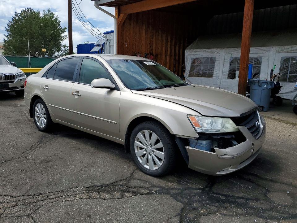 2009 Hyundai Sonata VIN 5NPEU46C99H572817 COPART salvage auction — FRONT END, Co - Public - Salvage Title, sold $525 on 2026-07-02 (photo 4)