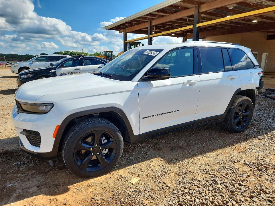 2025 Jeep Cherokee VIN 1C4RJHAG6SC264534 COPART salvage auction — REAR END, Al - Cert Of Title-Salvage Title, sold $19,600 on 2026-08-19 (photo 1)