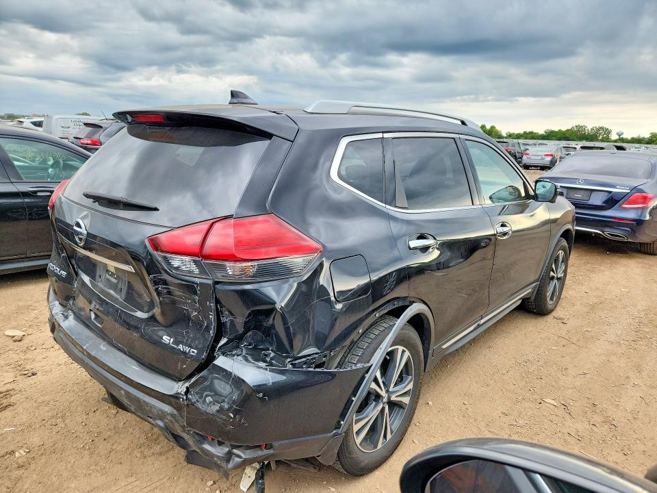 2017 Nissan Rogue VIN JN8AT2MV2HW280725 COPART salvage auction — FRONT END, IL - SALVAGE CERTIFICATE, sold $1,000 on 2026-07-30 (photo 3)