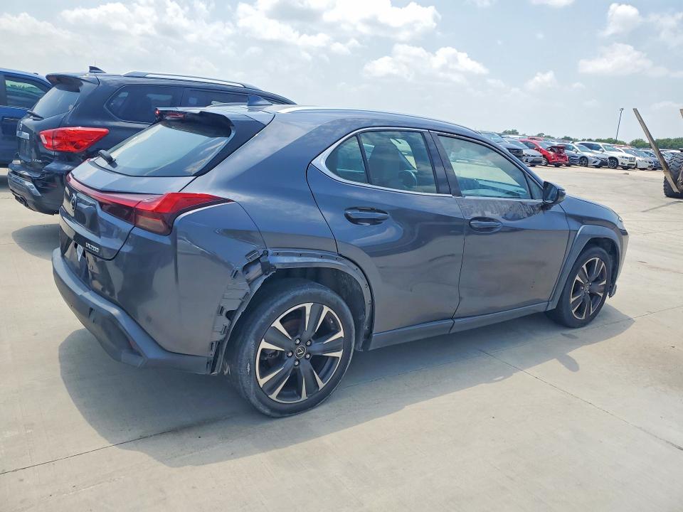 2022 Lexus Ux 200 VIN JTHX3JBH0N2049479 COPART salvage auction — REAR END, TX - CERT OF TITLE-REBUILT SALVAGE, sold $7,400 on 2026-07-07 (photo 3)