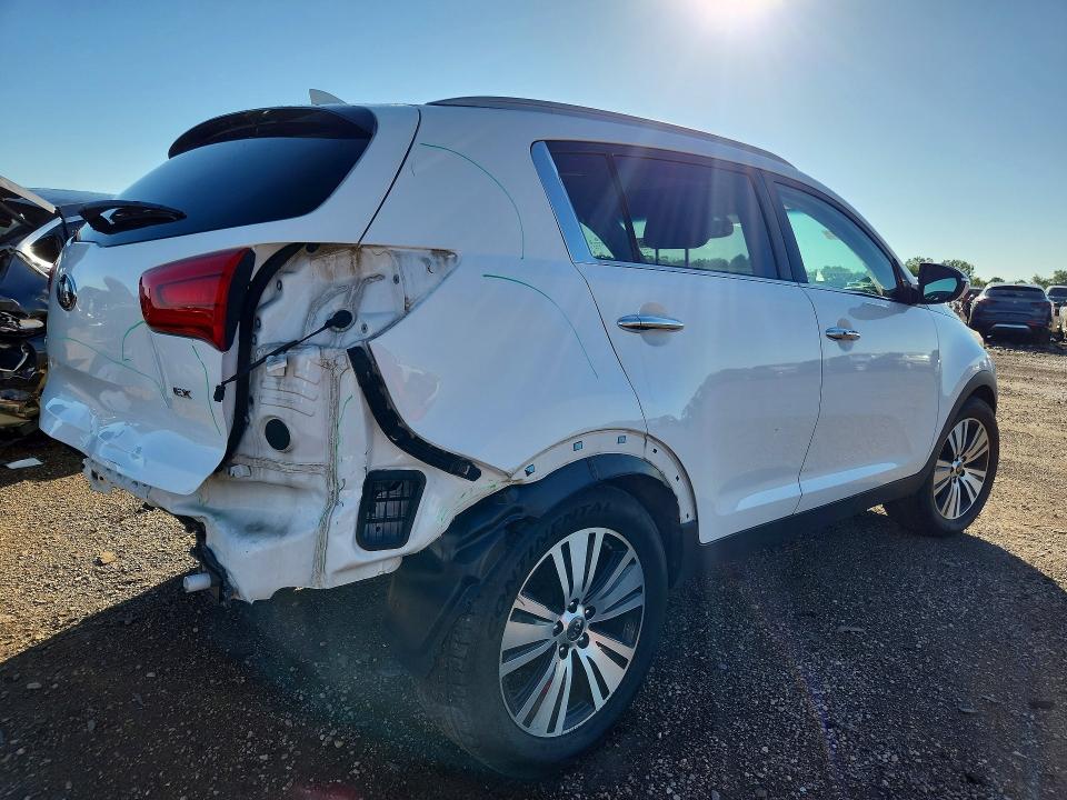 2014 Kia Sportage VIN KNDPC3AC3E7657552 COPART salvage auction — REAR END, Il - Salvage Certificate, sold $2,150 on 2026-07-14 (photo 3)