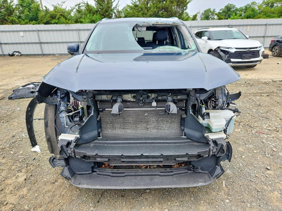 2024 Toyota Highlander VIN 5TDAAAB53RS058694 COPART salvage auction — FRONT END, Nj - Cert Of Title-Salvage, sold $19,000 on 2026-07-20 (photo 5)