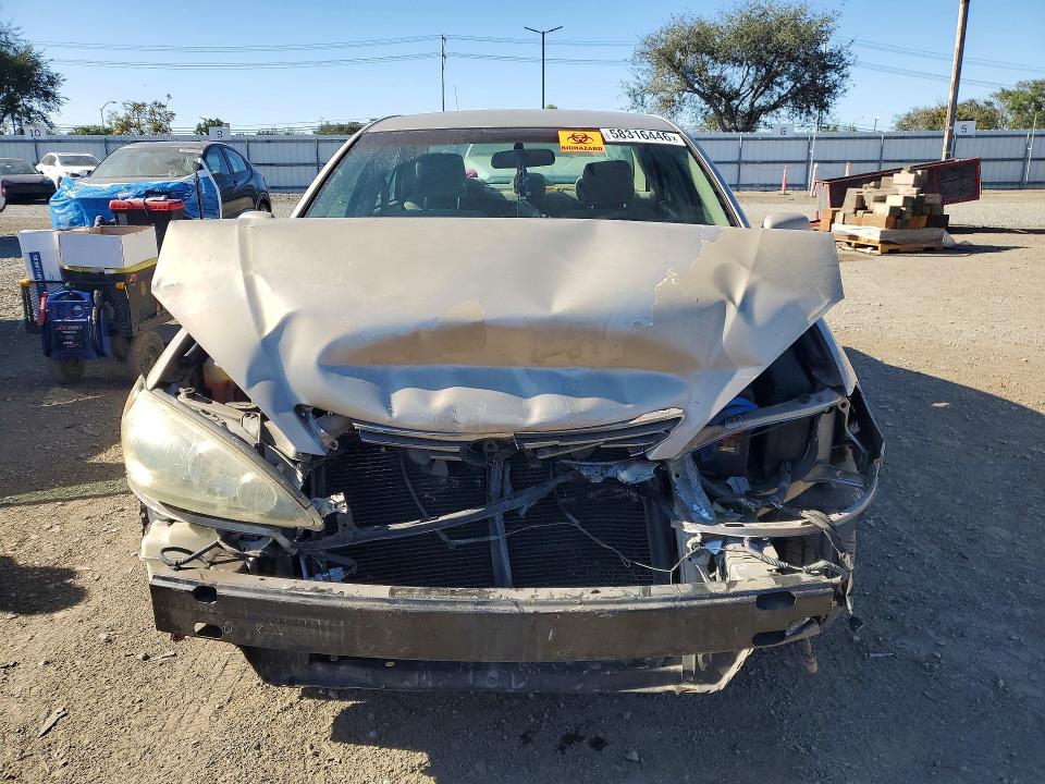 2005 Toyota Camry VIN 4T1BE32K45U027062 COPART salvage auction — FRONT END, Ca - Cert Of Title-Salvaged, sold $350 on 2026-07-02 (photo 5)