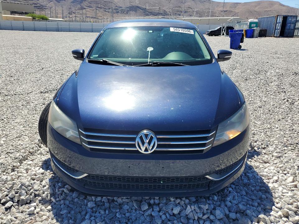 2013 Volkswagen VIN 1VWBP7A38DC127652 COPART salvage auction — UNDERCARRIAGE, Nv - Salvage Title, sold $1,000 on 2026-07-27 (photo 5)