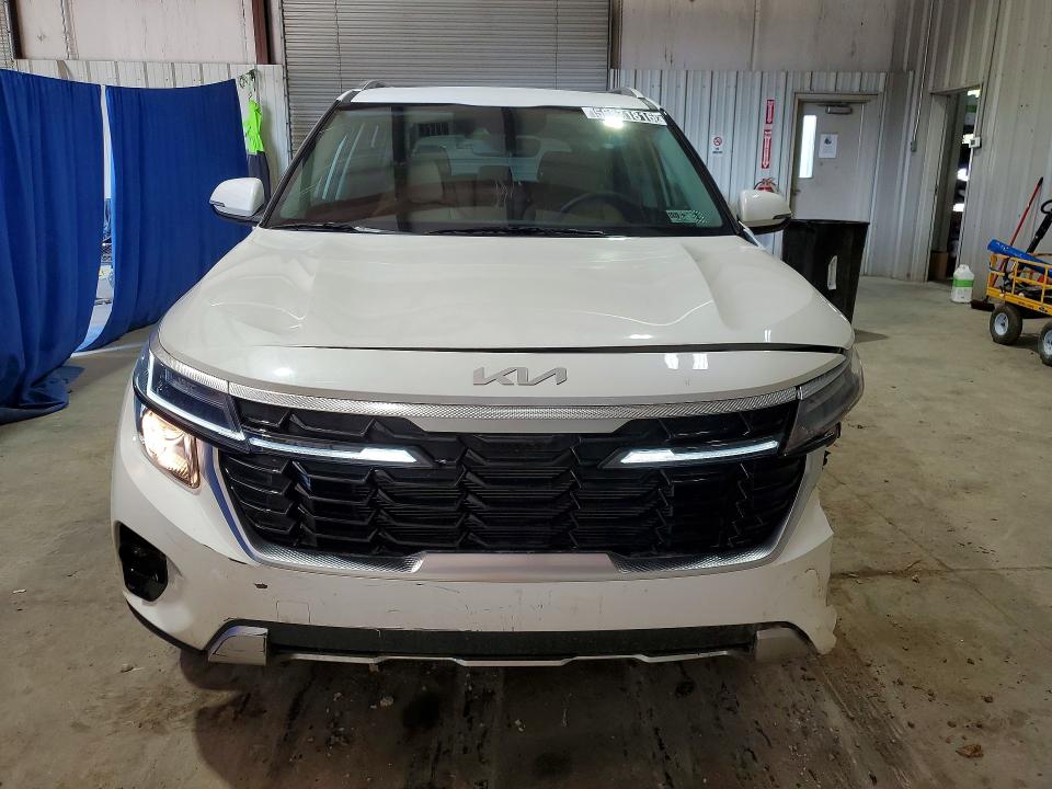 2025 Kia Seltos VIN KNDERCAA5S7802574 COPART salvage auction — FRONT END, Wv - Certificate Of Title, sold $11,000 on 2026-08-13 (photo 5)