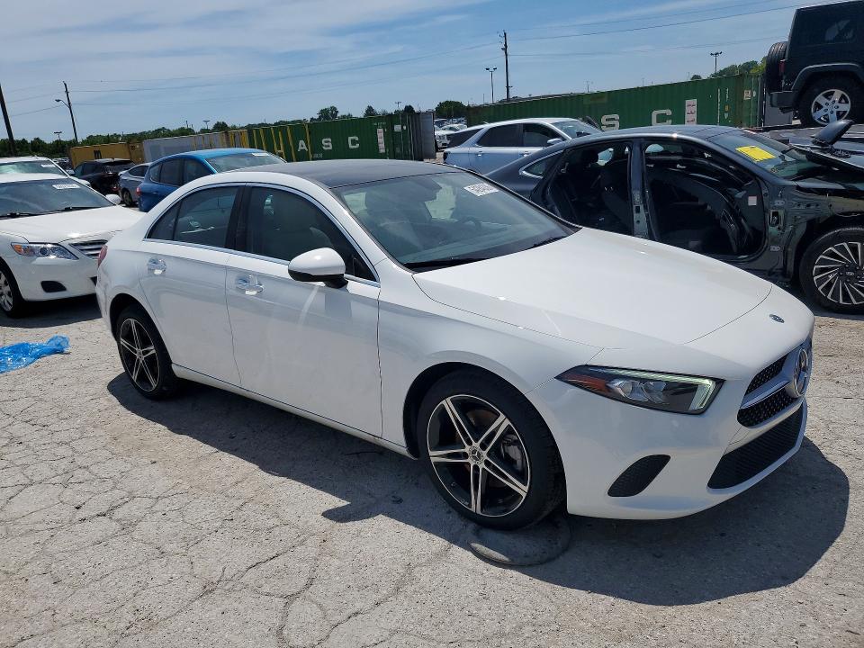 2020 Mercedes-benz A-klasse VIN W1K3G4FB4LJ224126 COPART salvage auction — NORMAL WEAR, In - Cert Of Title-Salvage Title, sold $11,700 on 2026-07-10 (photo 4)