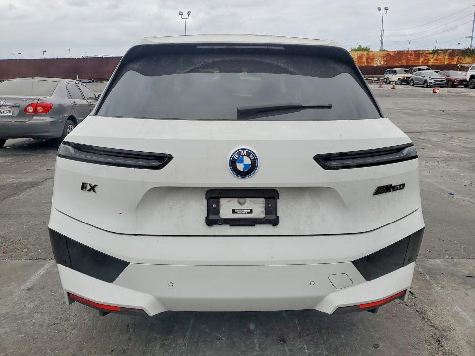 2023 BMW Ix VIN WB533CF03PCM64126 COPART salvage auction — FRONT END, Ca - Salvage Certificate, sold $32,000 on 2026-08-14 (photo 6)