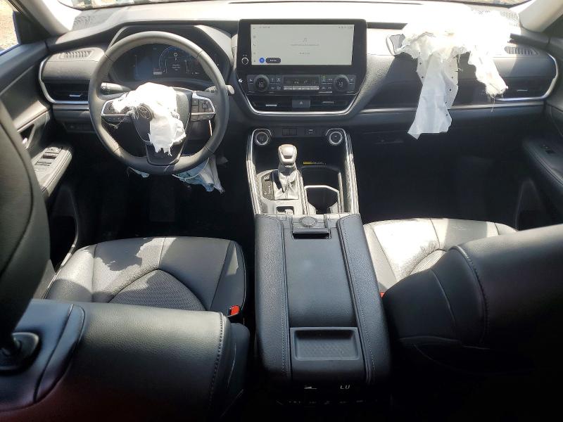 2026 Toyota Highlander VIN 5TDAAAB55TS124542 COPART salvage auction — FRONT END, Ny - Dealer Only Clean Title, sold $34,000 on 2026-07-21 (photo 8)