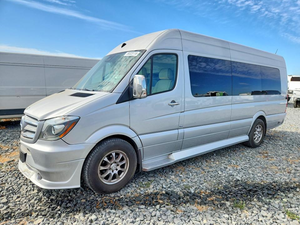 2015 Mercedes-benz Sprinter VIN WD3PE8CC2F5981992 — COPART salvage auction photo
