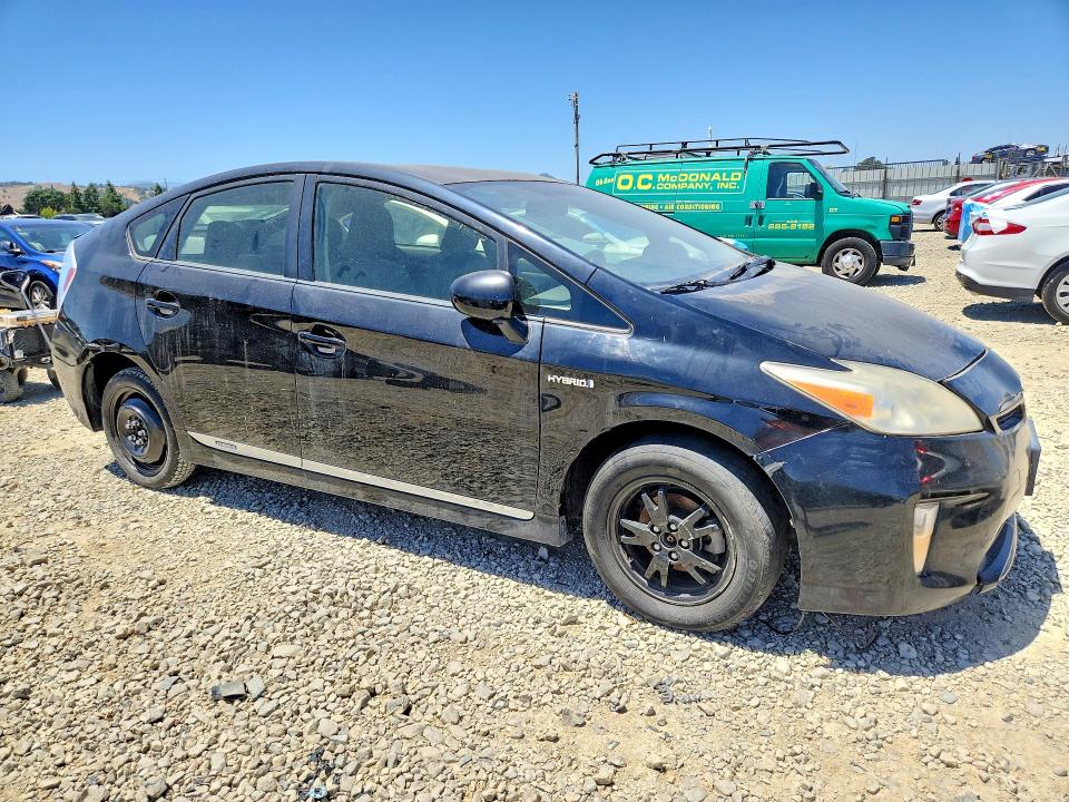 2012 Toyota Prius VIN JTDKN3DU9C5500125 COPART salvage auction — VANDALISM, Ca - Salvage Certificate, sold $525 on 2026-07-07 (photo 4)