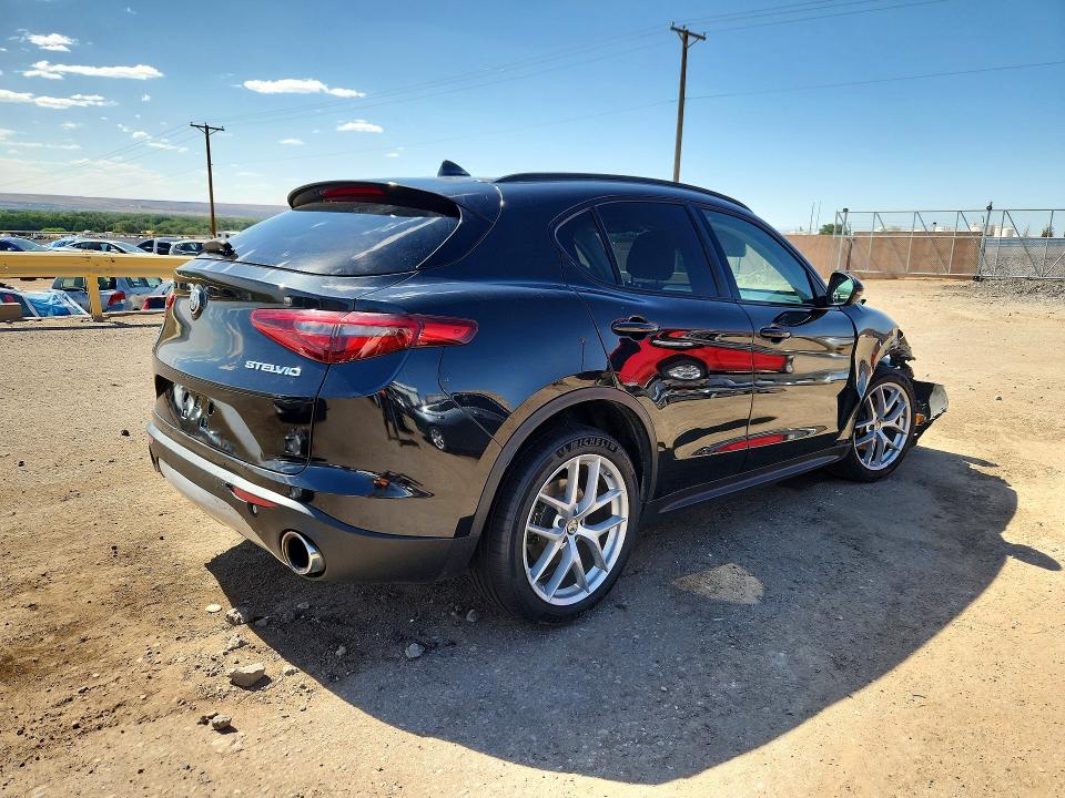 2018 Alfa romeo VIN ZASFAKPN2J7B91649 COPART salvage auction — FRONT END, Nm - Cert Of Title-Salvage, sold $1,450 on 2026-08-10 (photo 3)