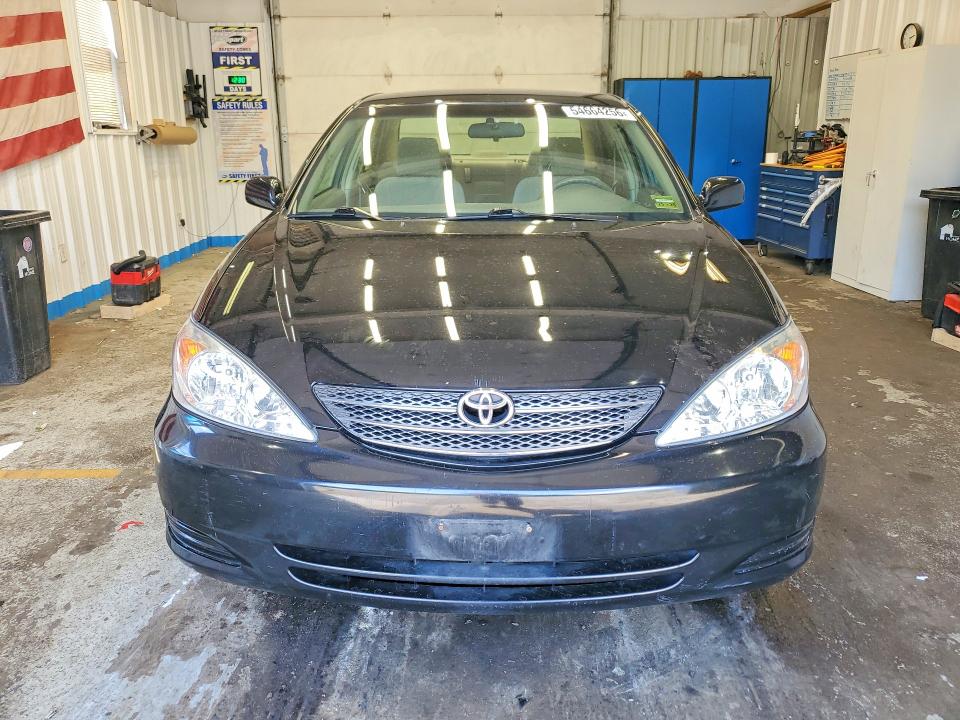 2003 Toyota Camry VIN 4T1BE32K13U200646 COPART salvage auction — MINOR DENT/SCRATCHES, Me - Certificate Of Title, sold $1,700 on 2026-07-02 (photo 5)