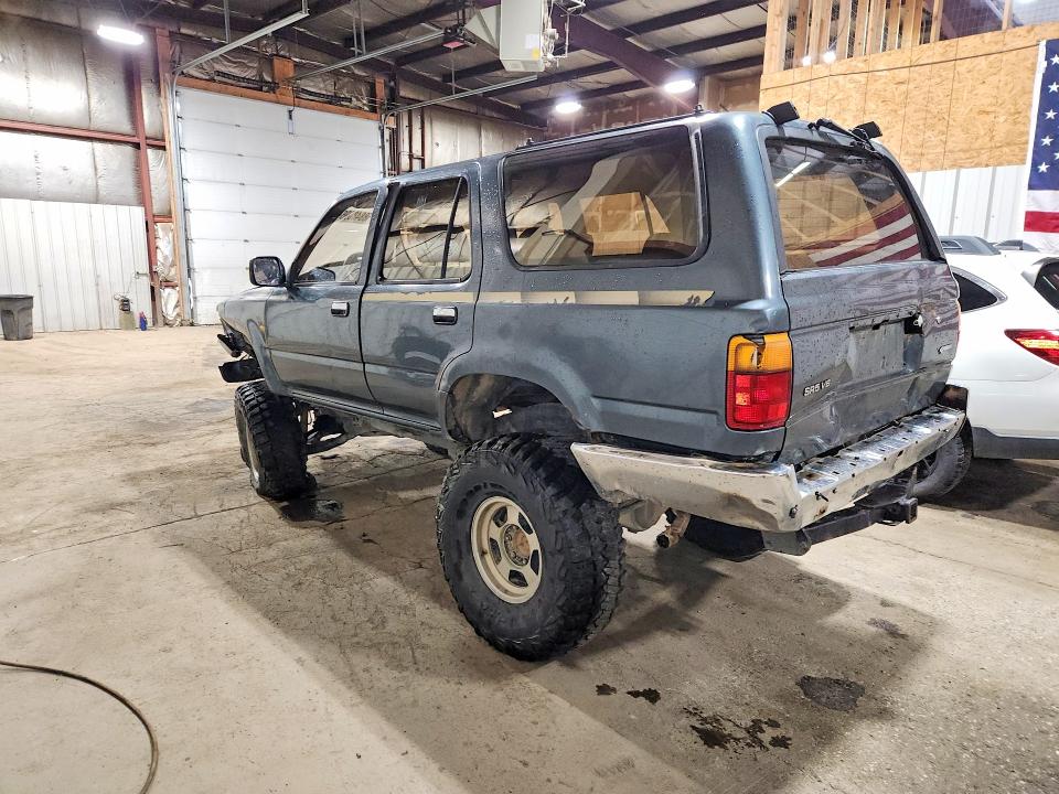 1991 Toyota 4runner VIN JT3VN39W2M0057357 COPART salvage auction — ALL OVER, Ak - Bill Of Sale- Salvage, sold $200 on 2026-07-28 (photo 2)
